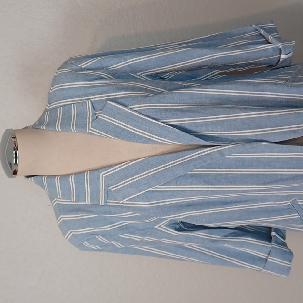 Chico's Striped Blazer Size 2 - Picture 2 of 10